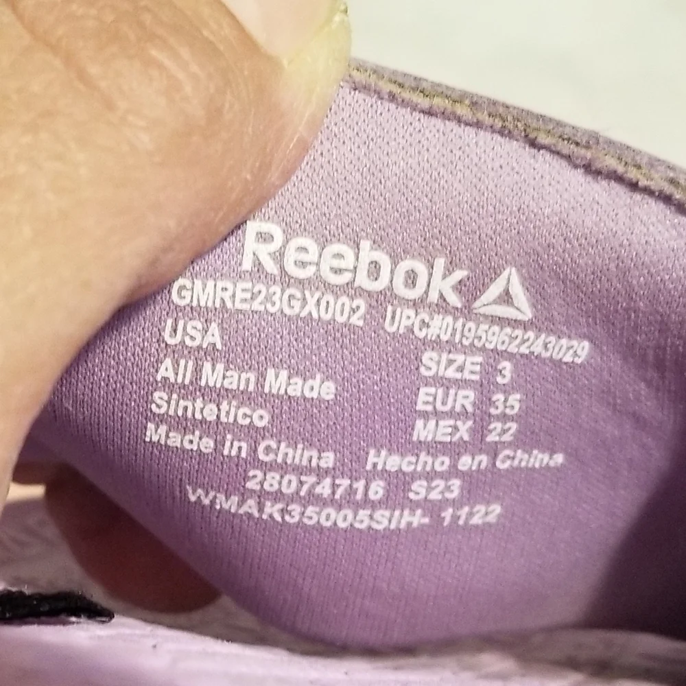 Reebok sandals shoes for girls size 3